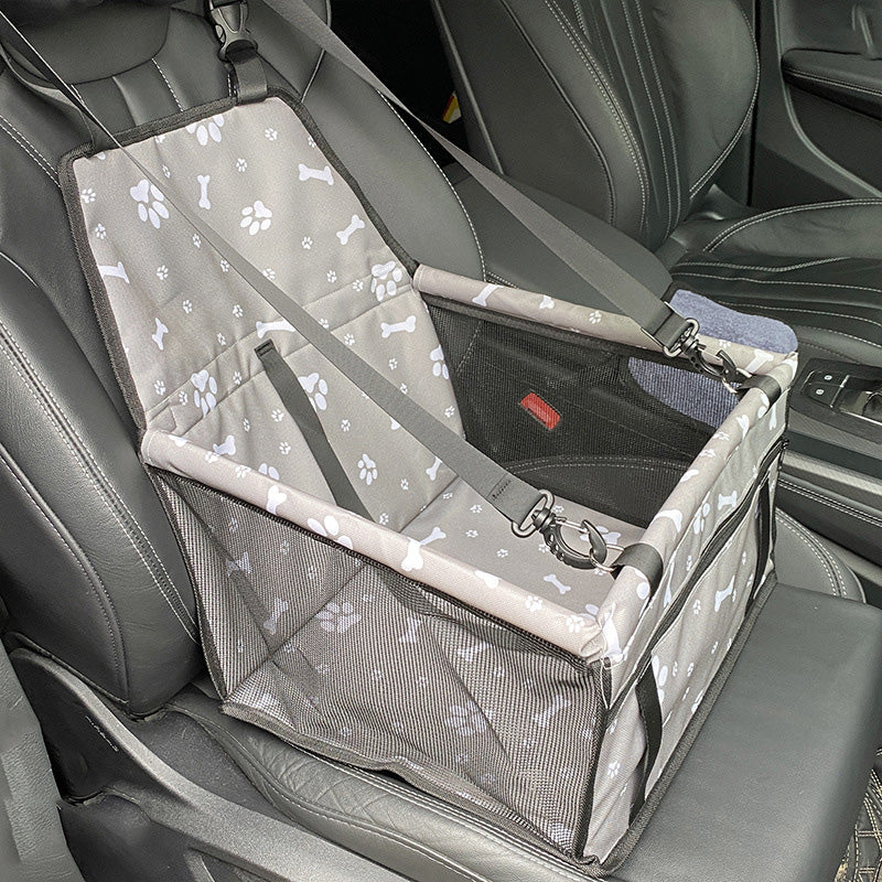 Bilsikkerhetssete for hunder og katter/Car safety seat for dogs and cats