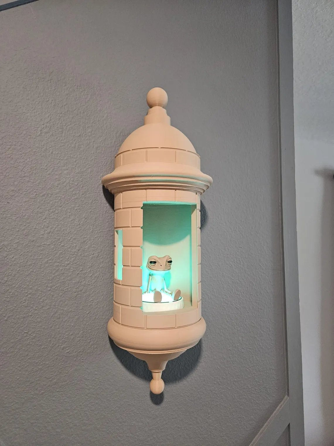 Puertoricansk Garita-vegglampe med coqui
