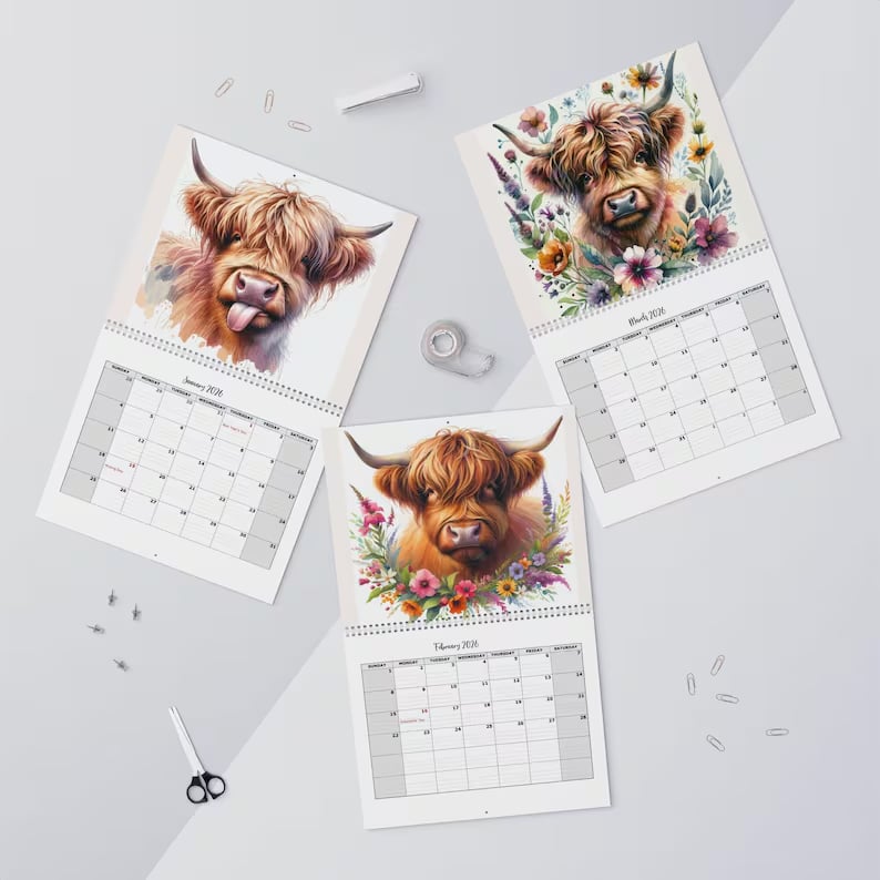 🐮Highland Cow Calendar 2026 - Rustikk veggkunst og månedsplanlegger📅